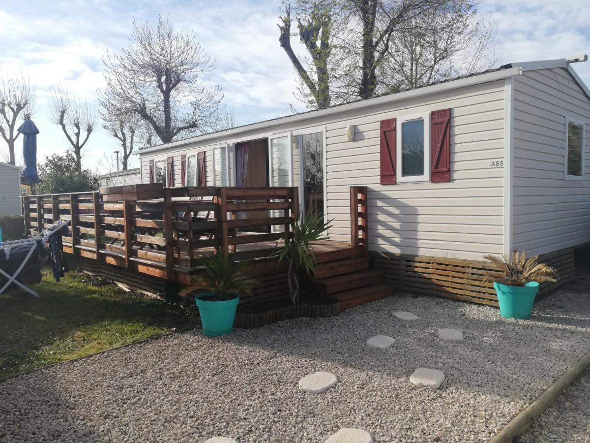 Grand Mobil Home 3Chbr 2Sdb Camping La Carabasse Vias Buitenkant foto